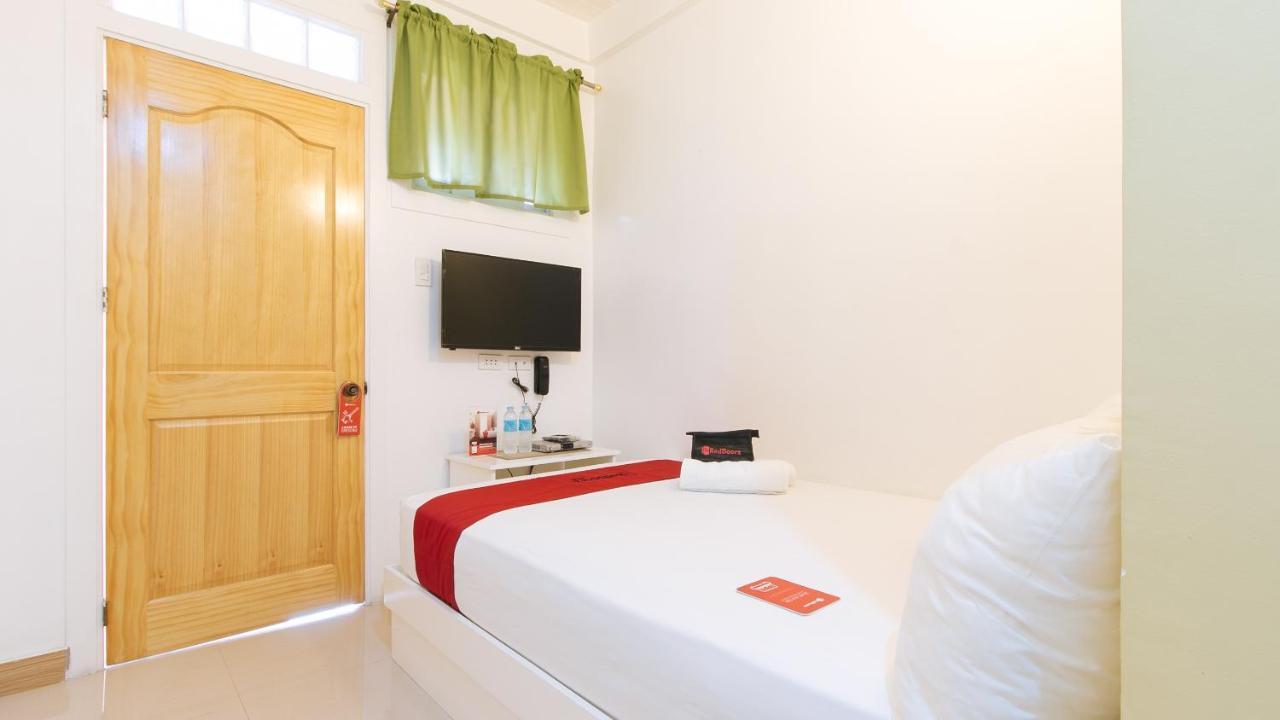 Reddoorz Plus Near Lapasan Plaza Cagayan De Oro Exterior foto